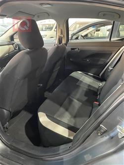 نیسان ڤێرسا